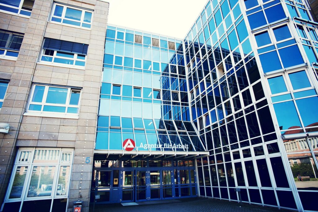 andreas160578-employment-office-2157225_1920 New opportunities press